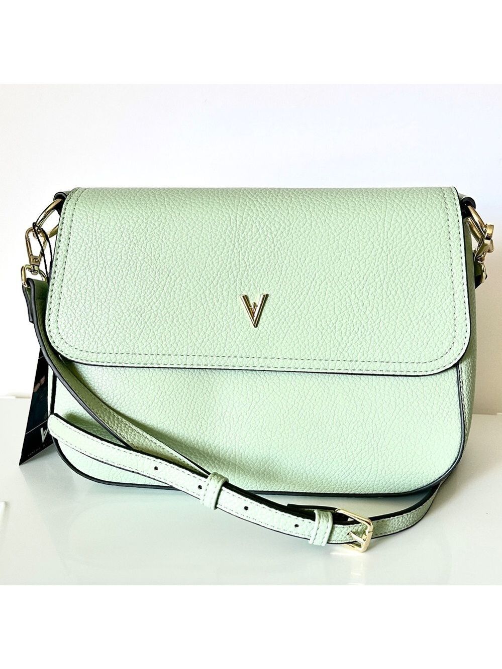 VANESSA WILLIAMS Mint Pebbled Leather Crossbody | NWT